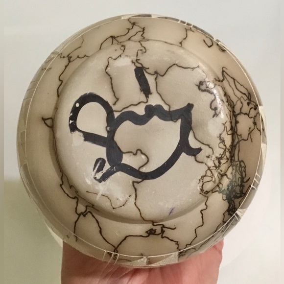 Native American Navajo Horsehair Pottery with Turquoise - Picture 6 of 10